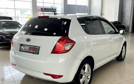 KIA cee'd I рестайлинг, 2010 год, 867 000 рублей, 10 фотография