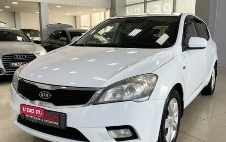 KIA cee'd I рестайлинг, 2010 год, 867 000 рублей, 4 фотография