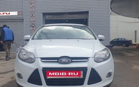 Ford Focus III, 2013 год, 900 000 рублей, 2 фотография