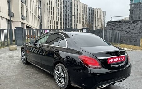 Mercedes-Benz C-Класс, 2018 год, 3 190 000 рублей, 5 фотография