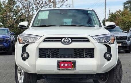 Toyota 4Runner V, 2023 год, 10 386 000 рублей, 2 фотография