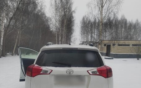 Toyota RAV4, 2014 год, 2 300 000 рублей, 3 фотография