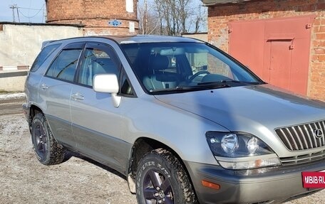 Lexus RX IV рестайлинг, 1999 год, 900 000 рублей, 20 фотография