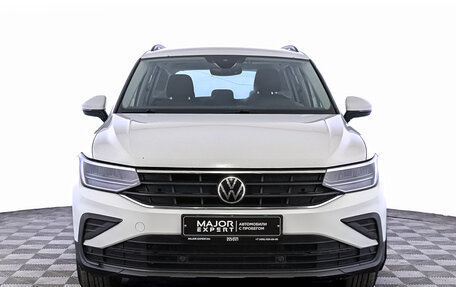 Volkswagen Tiguan II, 2021 год, 2 450 000 рублей, 2 фотография