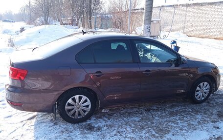 Volkswagen Jetta VI, 2014 год, 1 100 000 рублей, 1 фотография