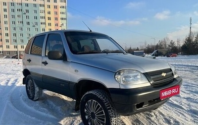 Chevrolet Niva I рестайлинг, 2003 год, 255 000 рублей, 1 фотография