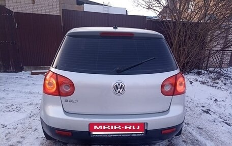 Volkswagen Golf V, 2005 год, 415 000 рублей, 3 фотография