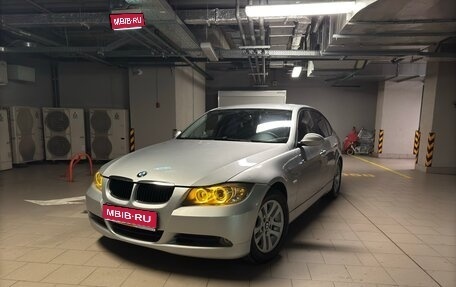 BMW 3 серия, 2006 год, 1 050 000 рублей, 1 фотография