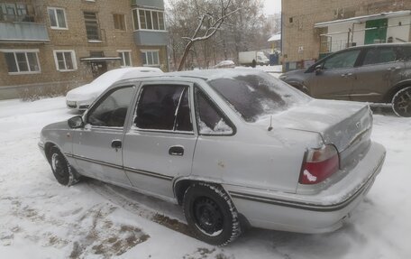 Daewoo Nexia I рестайлинг, 2004 год, 85 000 рублей, 3 фотография