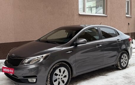 KIA Rio III рестайлинг, 2015 год, 1 060 000 рублей, 2 фотография