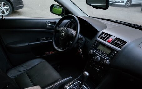 Honda Accord VII рестайлинг, 2007 год, 1 000 000 рублей, 22 фотография