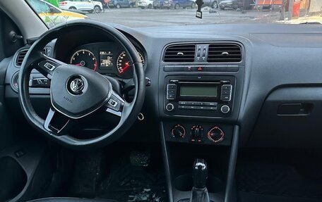 Volkswagen Polo VI (EU Market), 2016 год, 750 000 рублей, 5 фотография