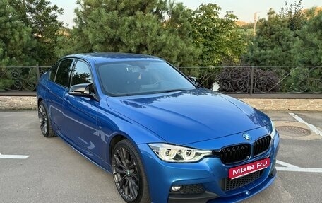 BMW 3 серия, 2018 год, 2 900 000 рублей, 1 фотография