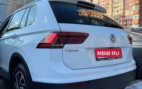 Volkswagen Tiguan II, 2018 год, 2 485 000 рублей, 5 фотография