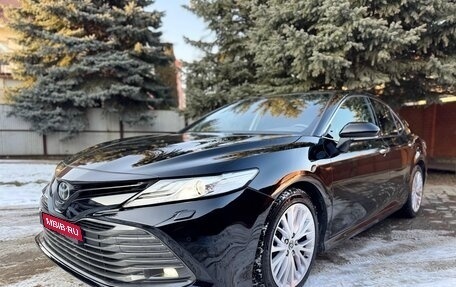 Toyota Camry, 2018 год, 2 800 000 рублей, 1 фотография