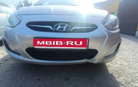 Hyundai Solaris II рестайлинг, 2013 год, 850 000 рублей, 26 фотография