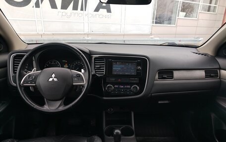 Mitsubishi Outlander III рестайлинг 3, 2012 год, 1 191 000 рублей, 5 фотография