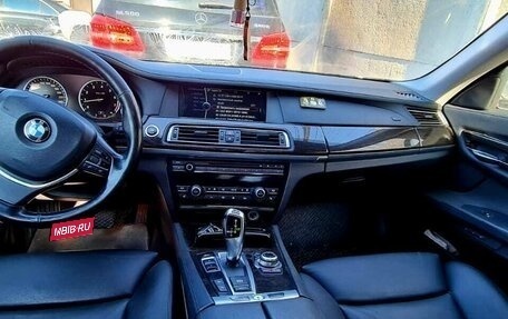 BMW 7 серия, 2010 год, 1 650 000 рублей, 12 фотография