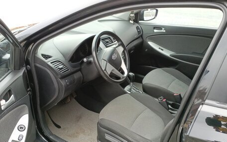 Hyundai Solaris II рестайлинг, 2011 год, 890 000 рублей, 7 фотография