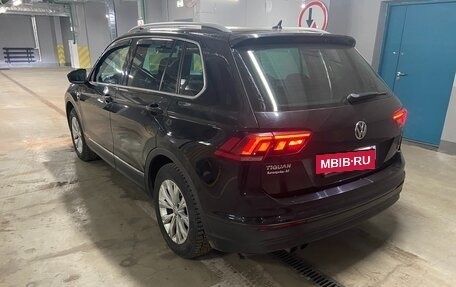 Volkswagen Tiguan II, 2017 год, 2 100 000 рублей, 5 фотография