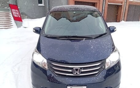 Honda Freed I, 2010 год, 1 330 000 рублей, 13 фотография