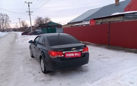 Chevrolet Cruze II, 2011 год, 720 000 рублей, 3 фотография