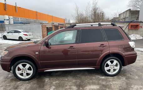 Mitsubishi Outlander III рестайлинг 3, 2007 год, 800 000 рублей, 3 фотография