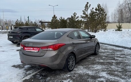 Hyundai Elantra V, 2013 год, 1 350 000 рублей, 11 фотография