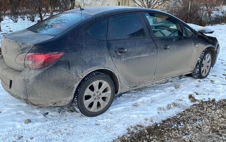 Opel Astra J, 2014 год, 520 000 рублей, 2 фотография