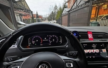 Volkswagen Tiguan II, 2019 год, 3 330 000 рублей, 10 фотография