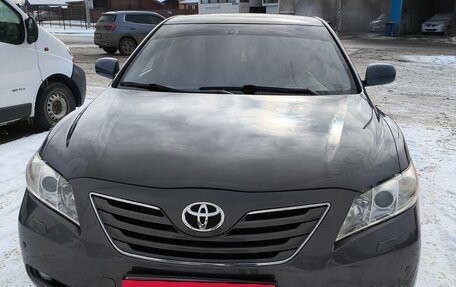 Toyota Camry, 2008 год, 920 000 рублей, 2 фотография