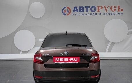 Skoda Octavia, 2018 год, 1 882 000 рублей, 4 фотография