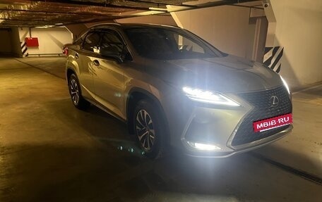 Lexus RX IV рестайлинг, 2019 год, 5 400 000 рублей, 3 фотография