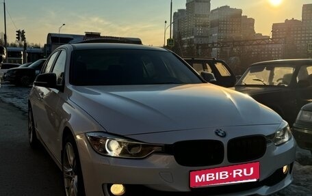 BMW 3 серия, 2014 год, 1 580 000 рублей, 3 фотография