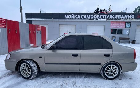 Hyundai Accent II, 2004 год, 550 000 рублей, 3 фотография