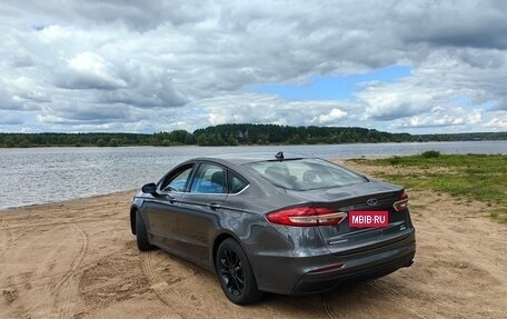 Ford Fusion (North America) II, 2019 год, 1 700 000 рублей, 5 фотография