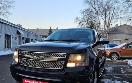 Chevrolet Tahoe III, 2008 год, 1 300 000 рублей, 2 фотография