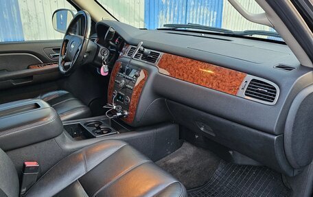 Chevrolet Tahoe III, 2008 год, 1 300 000 рублей, 9 фотография