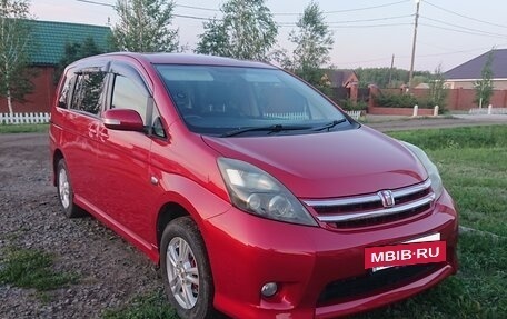 Toyota ISis I, 2010 год, 1 150 000 рублей, 12 фотография