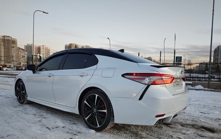 Toyota Camry, 2019 год, 2 950 000 рублей, 11 фотография