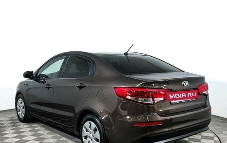 KIA Rio III рестайлинг, 2016 год, 997 000 рублей, 7 фотография