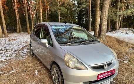 Honda Fit III, 2003 год, 470 000 рублей, 1 фотография