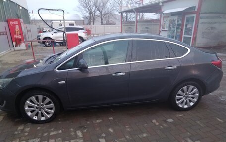 Opel Astra J, 2014 год, 1 190 000 рублей, 15 фотография