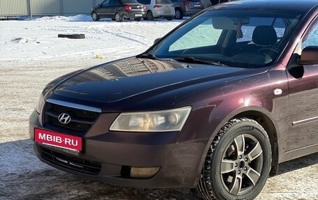 Hyundai Sonata VI, 2007 год, 530 000 рублей, 4 фотография