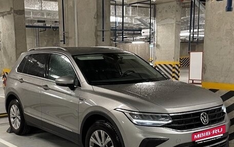 Volkswagen Tiguan II, 2021 год, 3 290 000 рублей, 3 фотография