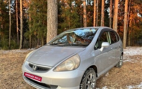 Honda Fit III, 2003 год, 470 000 рублей, 2 фотография