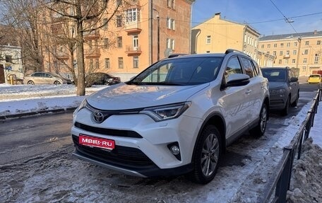 Toyota RAV4, 2019 год, 3 250 000 рублей, 1 фотография