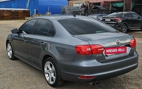 Volkswagen Jetta VI, 2013 год, 870 000 рублей, 8 фотография