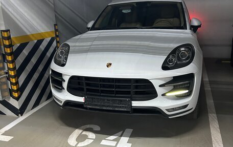 Porsche Macan I рестайлинг, 2014 год, 3 250 000 рублей, 2 фотография