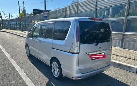 Nissan Serena IV, 2011 год, 1 420 000 рублей, 5 фотография